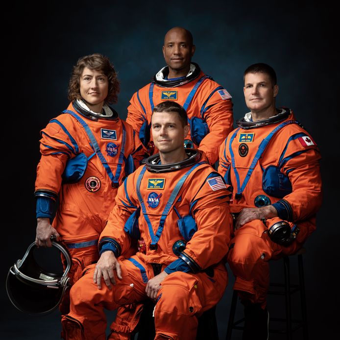 De astronauten van maanmissie Artemis II: Christina Koch, Victor Glover, Reid Wiseman, Canadian Space Agency Astronaut Jeremy Hansen.