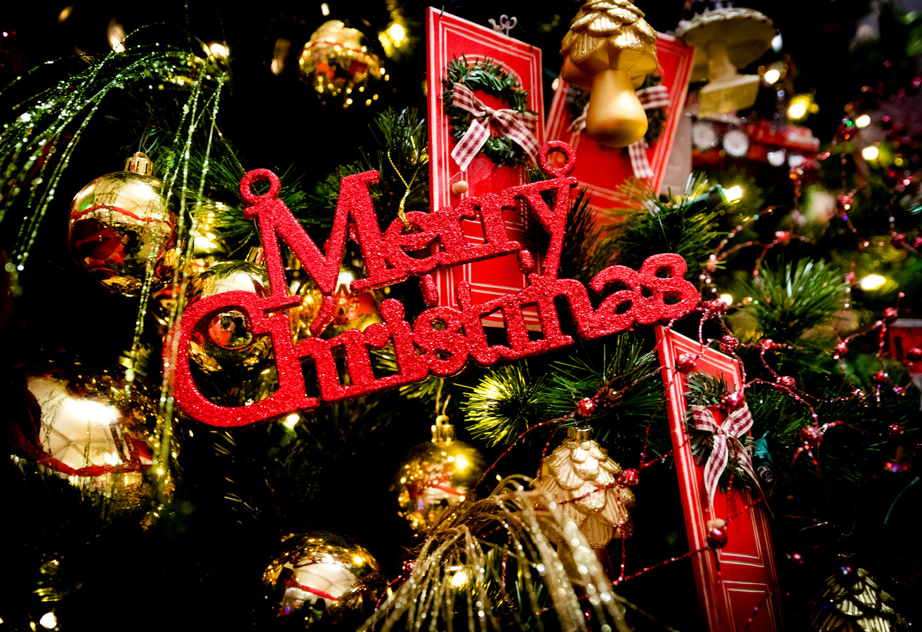 Steeds meer winkels open op eerste kerstdag Foto AD.nl