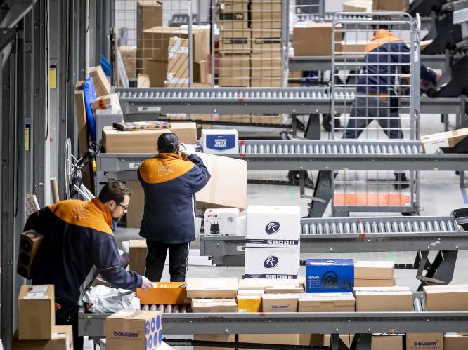 PostNL opent nieuwe depots en sorteercentra in België, en creëert zo honderden extra jobs