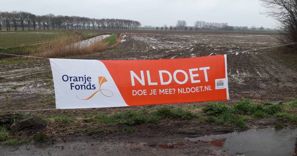 Regen, regen en nog eens regen: NLdoet begint met een nat pak