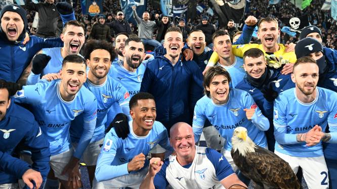 Napoli kan kampioenschap al bijna ruiken: Lazio maakt gehakt van AC Milan