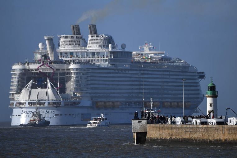 VIDEO Grootste cruiseschip ter wereld klaar