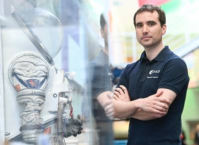 EXCLUSIEF. Onze journalist blikt samen met astronaut Raphaël Liégeois terug op zijn eerste jaar in het Europees Astronautencentrum