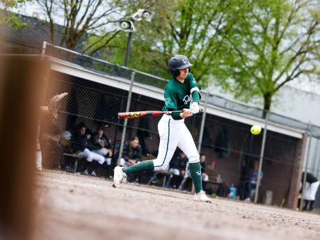 Vuur in Oosterhoutse softbalster Emma de Brouwer laait weer op bij Roef!