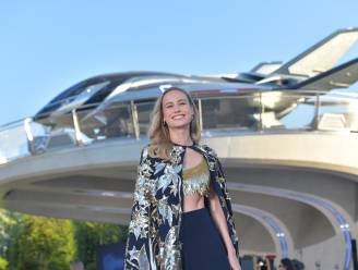 ‘Captain Marvel’-actrice Brie Larson test eigen attractie uit in Disneyland Paris: "Ik heb zitten roepen en tieren”