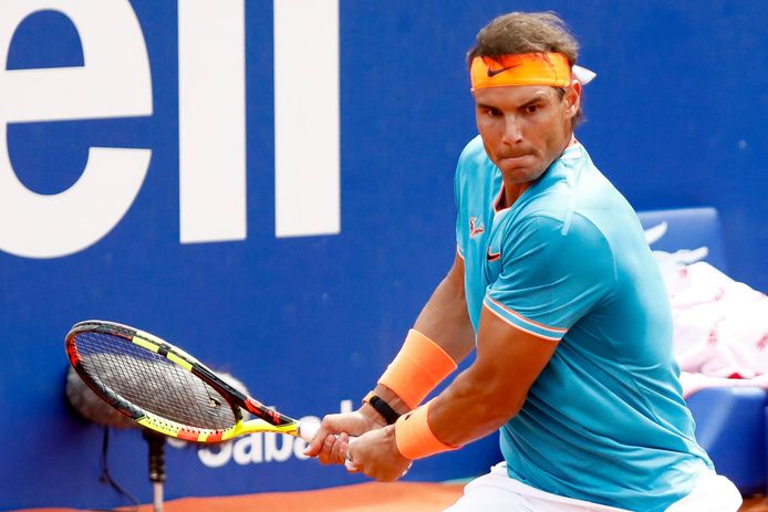 Nadal blijft op koers voor twaalfde titel in Barcelona ...