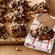 Voor alle koekiemonsters: havermout-chocorotsen