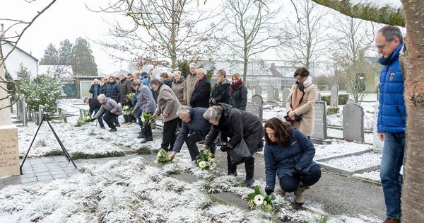 Schouwen herdenkt de Ramp
