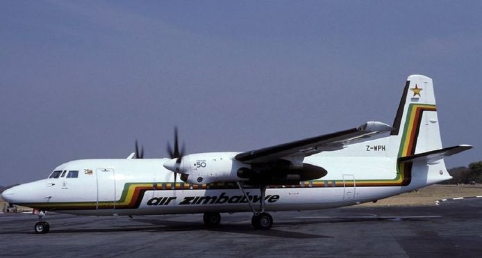 De Mugabes gebruiken regelmatig een Fokker-50 van Air Zimbabwe voor hun buitenlandse trips.