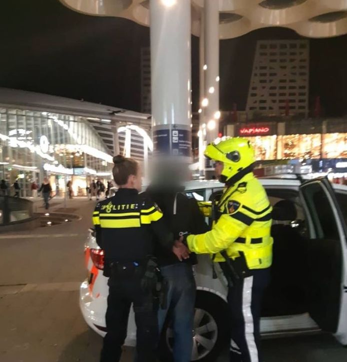 Eén van de mannen werd aangehouden