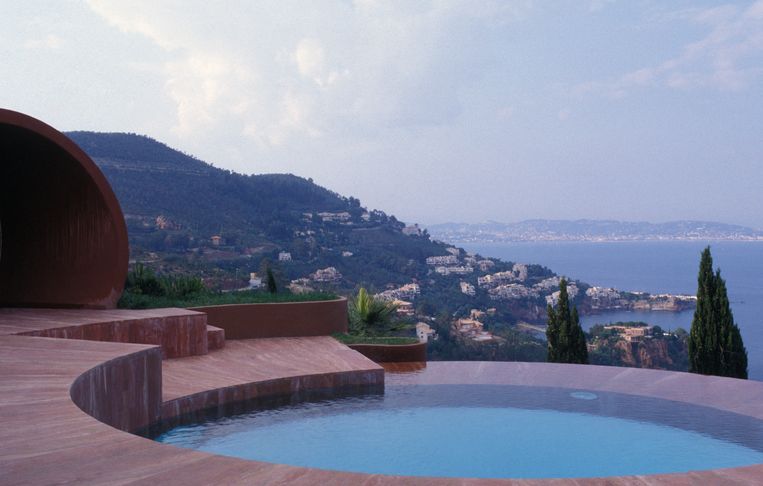 Het Palais Bulles naar ontwerp van Antti Lovag. Beeld Gamma-Rapho via Getty Images