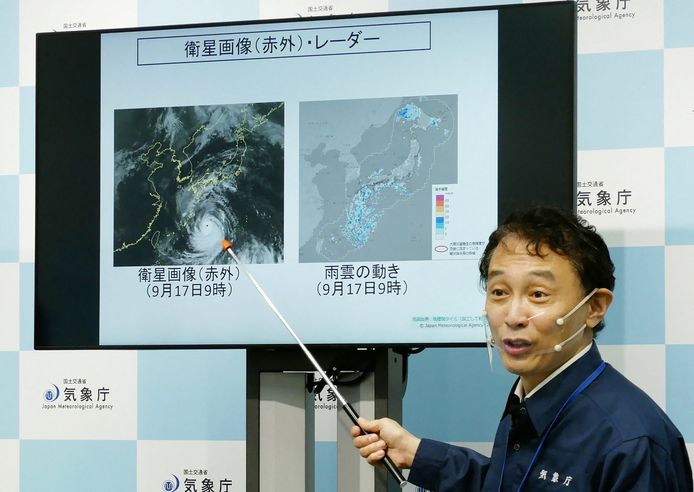 De Japanse weerdienst maakt zich grote zorgen over de ontwikkeling van de tyfoon.