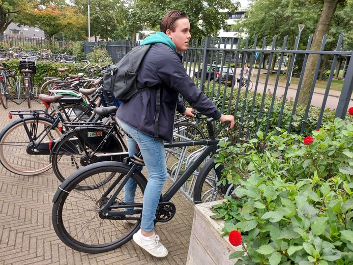 Vooraf houd er rekening mee dat Spanning Middelbare scholieren: 'E-bike is prima als je zo ver van school woont' |  Tilburg e.o. | bd.nl