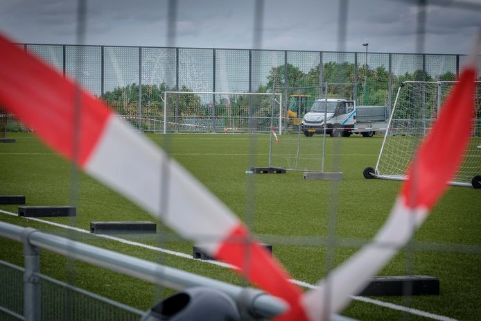 Eerdere herstelwerkzaamheden op Sportpark Willem-Alexander in Schiedam.