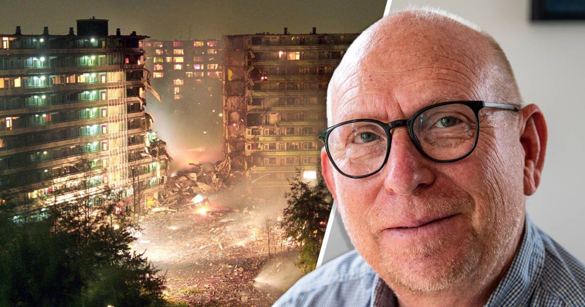 Complotten over Bijlmerramp blijven onderzoeker uit Deventer achtervolgen: 'Zou een raket zijn afgev