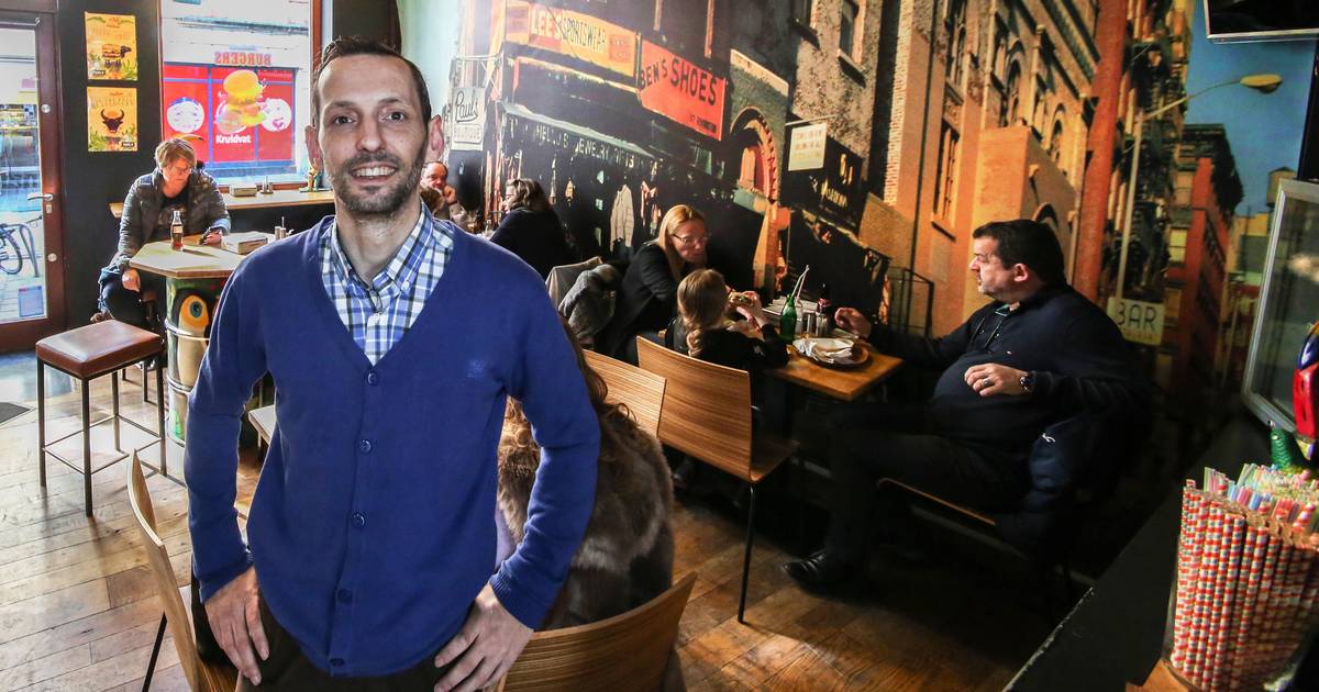 Jan Coene (40) is nieuwe uitbater Paul’s Boutique Ieper hln.be