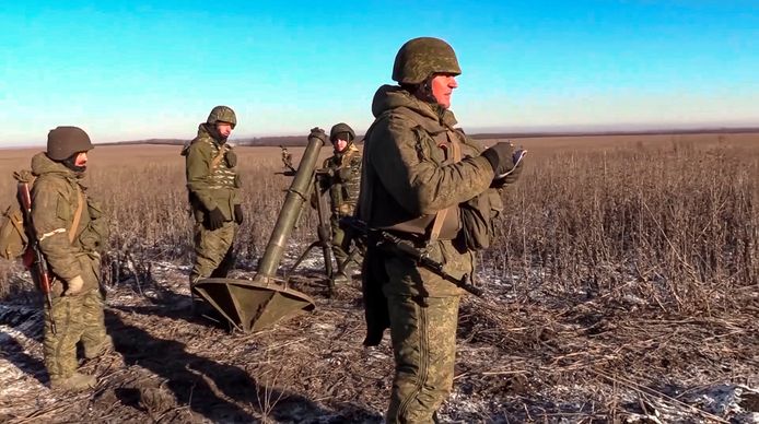 Russische troepen bestoken posities van het Oekraïense leger.