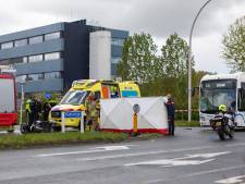Vrouw (89) in scootmobiel overlijdt na aanrijding met stadsbus in Zwolle