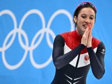 Suzanne Schulting laat emoties de vrije loop na gouden 1000 meter: ‘Zo bizar, zo bijzonder’
