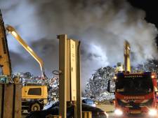 Felle brand bij metaalbedrijf in Hengelo