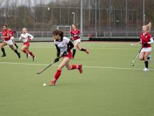 Hockeysters van hekkensluiter Goes verbazen met gelijkspel bij koploper