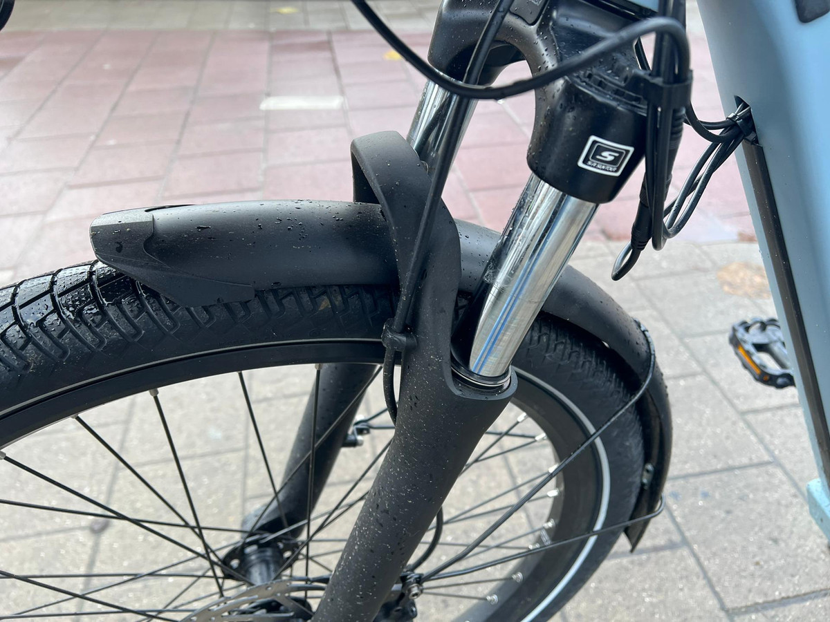 Onze journalist testte de longtail e-bike van Decathlon: “In deze ...