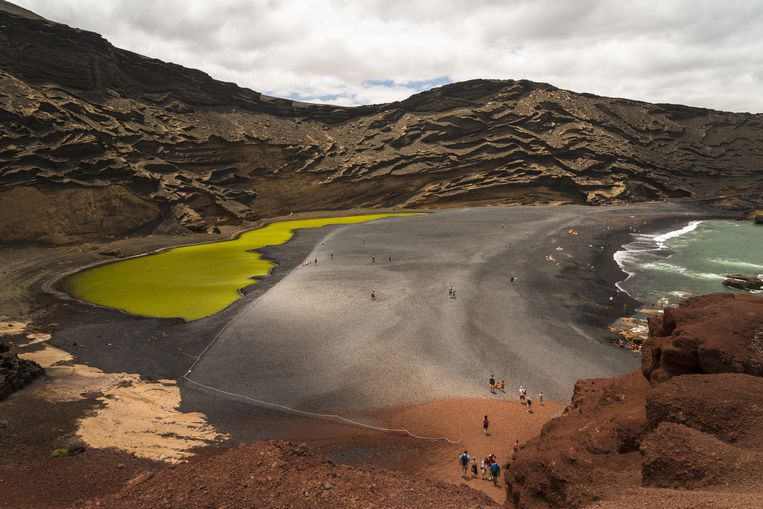 Landschap: Lanzarote. 'Het is een vulkanisch eiland. De kleuren van het land zijn ongelooflijk: rood, bruin, groen, oranje.' Beeld Getty Images