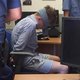 Foto van geblinddoekte 18-jarige Amerikaanse verdachte na moord op agent splijt Italië