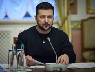 Zelensky zweert wraak na dodelijke aanvallen in de buurt van Kiev en in Zaporizja