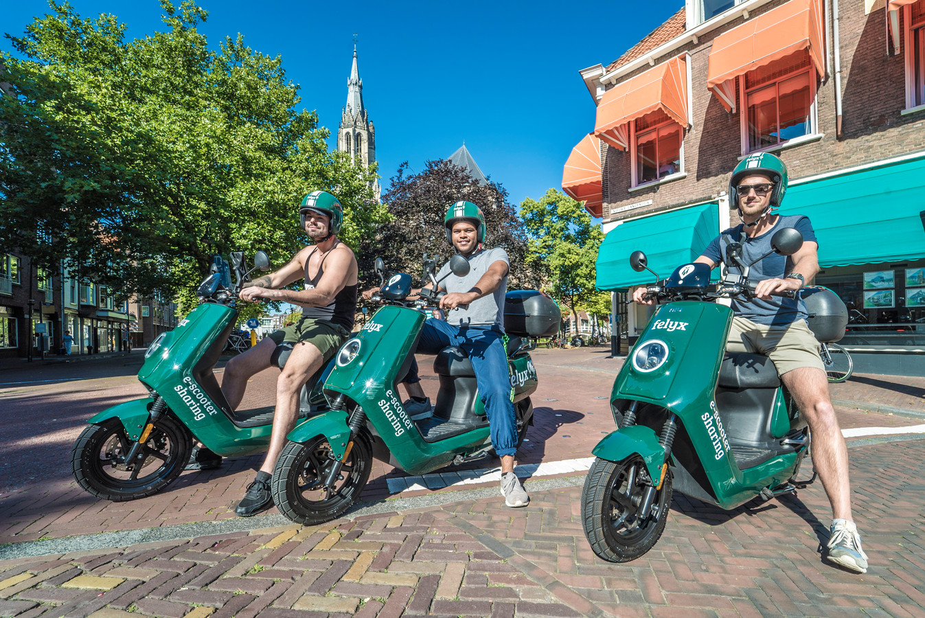 Elektrische deelscooter is een stoere aanvulling op tram, trein en bus