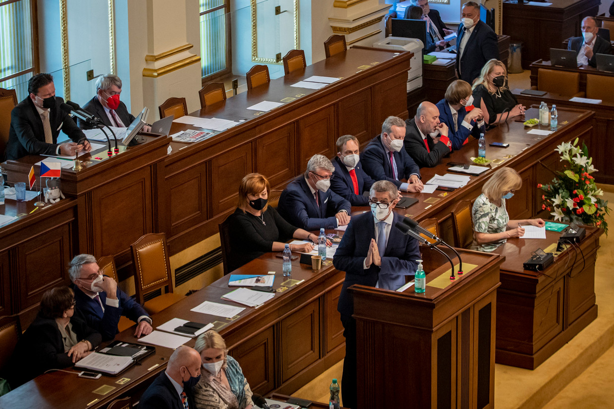 De Tsjechische premier Andrej Babis, vorige week. Op 3 juni overleefde Babis een motie van wantrouwen van de oppositie.  Beeld EPA