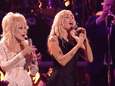 Amerika raakt niet uitgesproken over mash-up Miley Cyrus en Dolly Parton: ‘Beste optreden ooit’