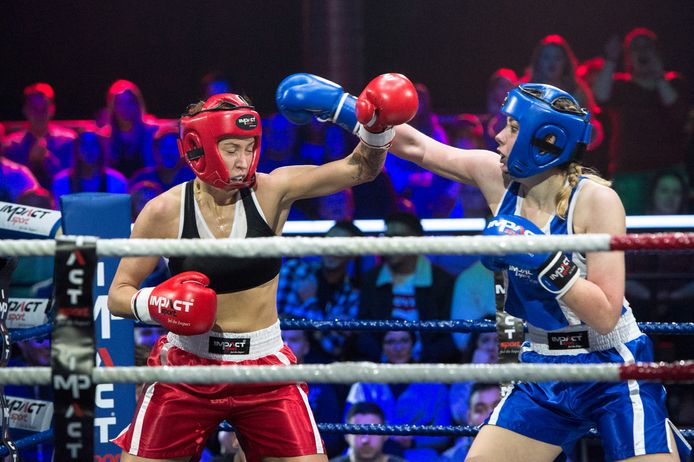 Boxing stars, Marie Verhulst vs. Natalia