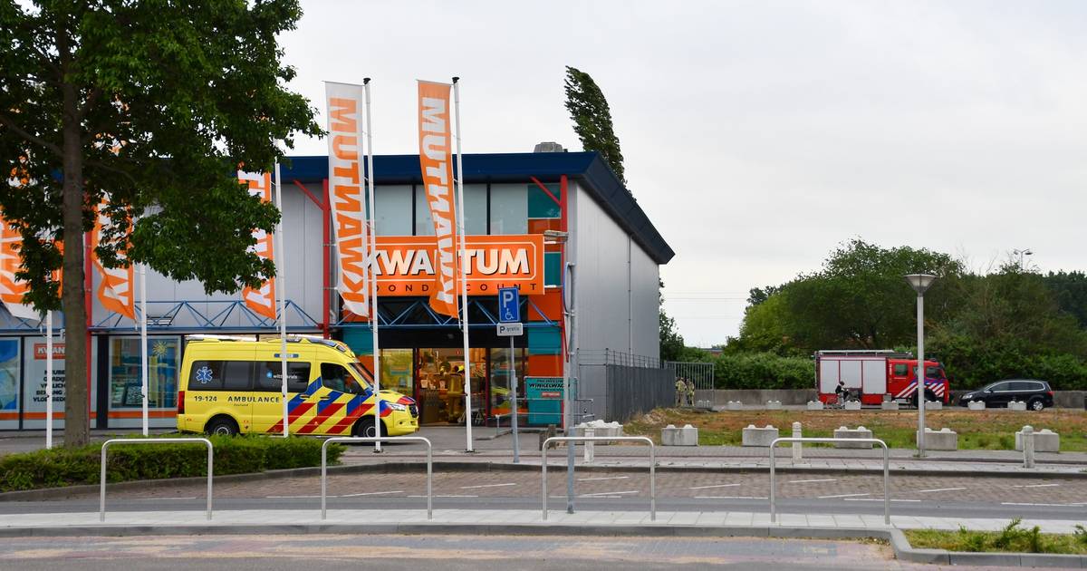 Gewonde bij ongeluk in woonwinkel Goes.