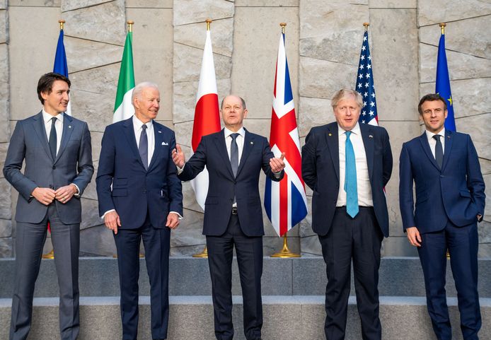 De Canadese premier Justin Trudeau, Joe Biden (VS), bondskanselier van Duitsland Olaf Scholz, Britse premier Boris Johnson en de Franse president Emmanuel Macron