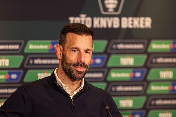 Ruud van Nistelrooij na afloop van PSV-FC Emmen.