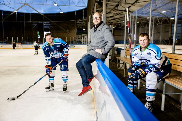 Jonty van den Berg, Roy Slond en Lars Peek