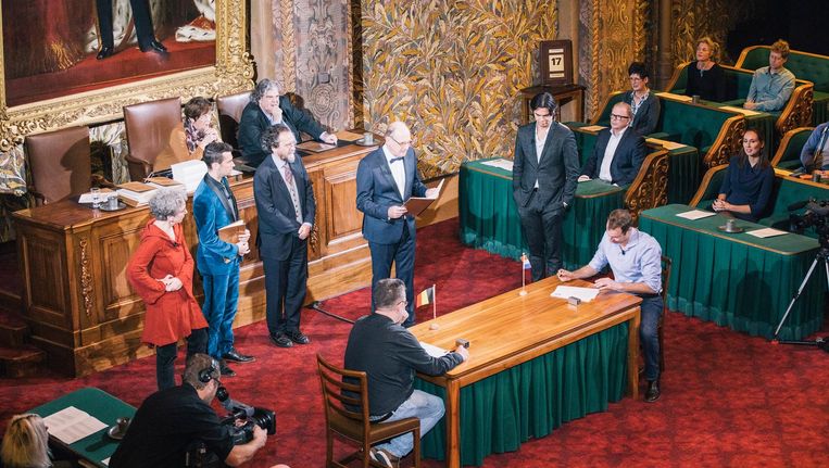 Het Groot Dictee Beeld Marcel Wogram
