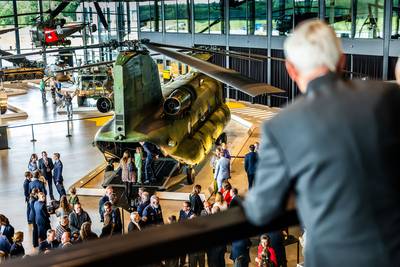 Na zestien jaar op vliegbasis Gilze-Rijen is Chinook met ‘wow-factor’ nu museumstuk waar je in kunt 