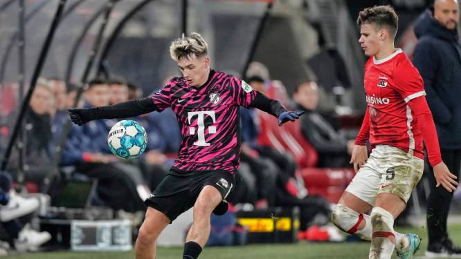 FC Utrecht steelt weer de harten van de aanhang: ‘Voetballen zoals tegen AZ; een heerlijk gevoel’