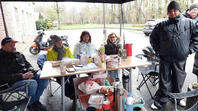 Kamperen is opnieuw ‘in’: hoe komt het dat ouders toch moeten zoeken naar een plekje in het bijzonder onderwijs?