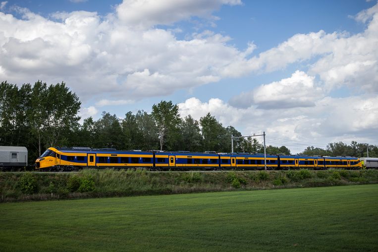 Iedere 10 minuten trein tussen Oost- West-Nederland | Het Parool