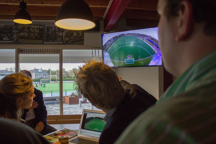 Wedstrijdanalyse met behulp van videobeelden.