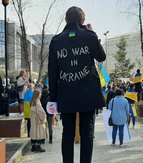 Wanhopige Oekraïners in Brussel: ‘Zwicht niet voor Poetin, geef ons meer wapens’