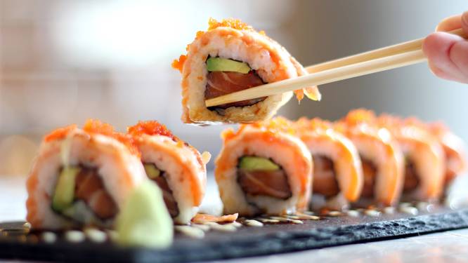Je eet sushi al je hele leven verkeerd: “De rijst mag de sojasaus eigenlijk helemaal niet raken”