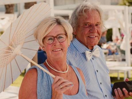 Willy (73) en Hermien (72) verkochten in een impuls hun penthouse in Almelo en leven nu voordelig in Spanje