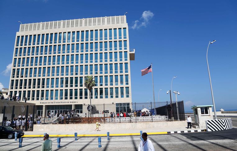 De Amerikaanse ambassade in de Cubaanse hoofdstad Havana. Beeld AP
