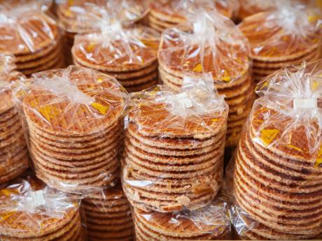 Dit zijn de lekkerste stroopwafels uit de supermarkt: bros van buiten, smeuïg van binnen