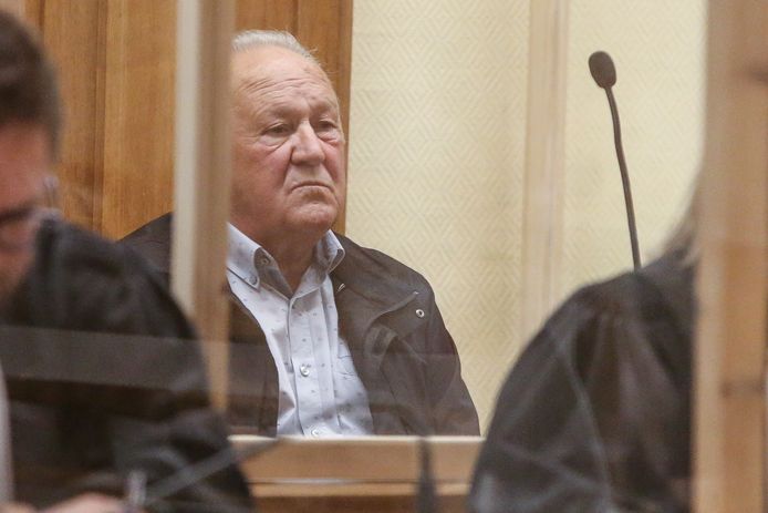 Roger Putseys veroordeeld voor doodslag door het Hof van Assisen.