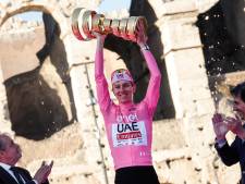 Oppermach­ti­ge Tadej Pogacar schrijft Giro d’Italia op zijn naam en werkt in slotrit voor sprinter: ‘Ik had niet de beste benen’